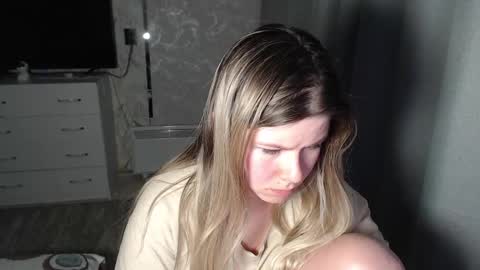 Snapshot of melissa__ray chatting on 02-12-25, 05:37 Melissa  Ray online show from 02-12-25, 05:37