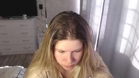 Snapshot of melissa__ray chatting on 03-03-25, 08:05 Melissa  Ray online show from 03-03-25, 08:05