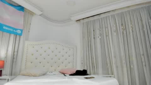 Snapshot of melissa_ebony_ chatting on 06-23-26, 10:19 Melissa E. online show from 06-23-26, 10:19