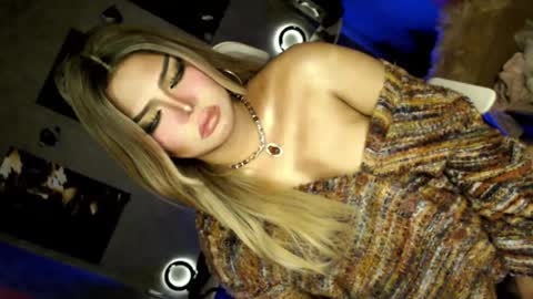 Snapshot of melissa_fox_xxx chatting on 07-16-26, 01:33 Melissa online show from 07-16-26, 01:33