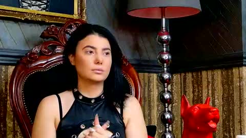 Snapshot of melissa_glow chatting on 11-04-25, 12:48 Melissa online show from 11-04-25, 12:48