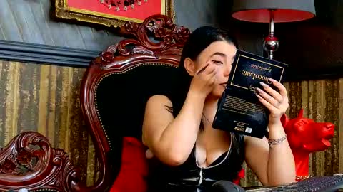 Snapshot of melissa_glow chatting on 12-01-25, 06:51 Melissa online show from 12-01-25, 06:51