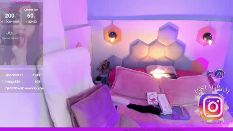 Melissa 3 online show from 03-07-25, 03:40