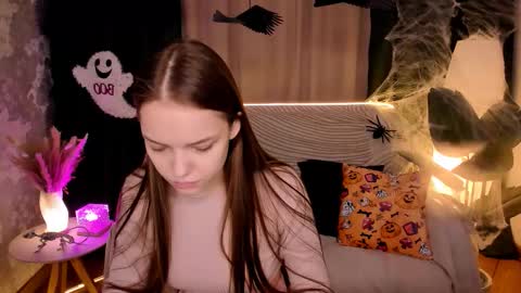 Snapshot of melissabells chatting on 10-23-25, 02:11 Melisa online show from 10-23-25, 02:11