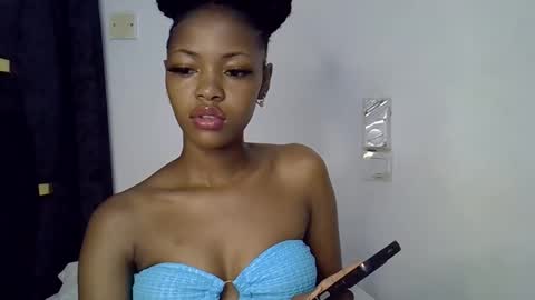Snapshot of melissah_hot chatting on 04-29-26, 07:12 melissah_hot online show from 04-29-26, 07:12
