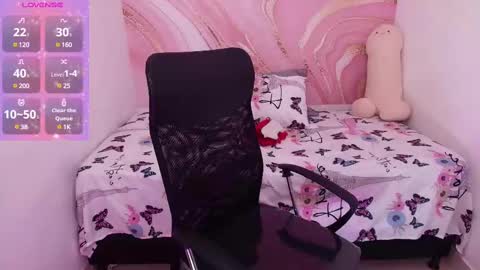 Snapshot of melissalabx69 chatting on 02-11-25, 07:12 MELISSA online show from 02-11-25, 07:12