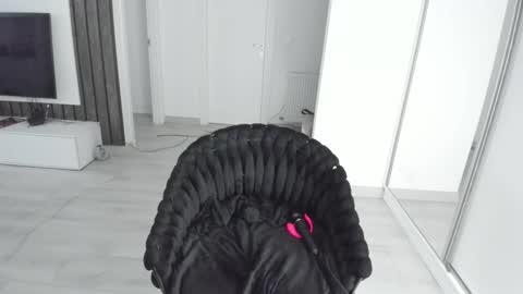 Ariana online show from 03-12-26, 07:25