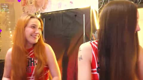 Snapshot of melissapristine chatting on 03-05-26, 01:40 Mel online show from 03-05-26, 01:40