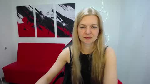 Snapshot of melissatylerbb chatting on 07-03-26, 11:16 Melissa online show from 07-03-26, 11:16