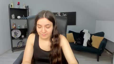 melissawiliam online show from 12-01-25, 12:10