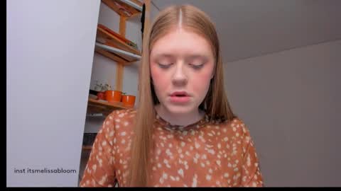 Snapshot of melissssa_bloom chatting on 03-31-26, 01:40 Melissa online show from 03-31-26, 01:40