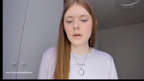 Snapshot of melissssa_bloom chatting on 04-02-26, 03:04 Melissa online show from 04-02-26, 03:04