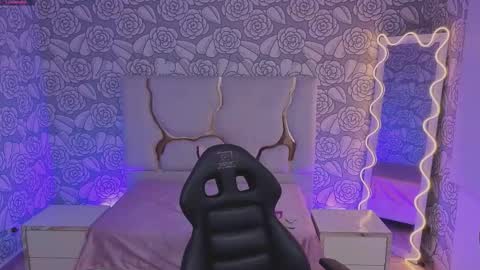 Mellani  online show from 02-06-26, 03:33