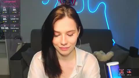 mellhyees online show from 03-14-26, 06:02