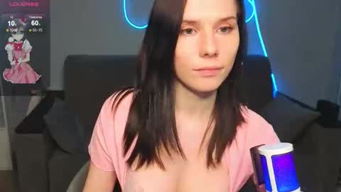 mellhyees online show from 03-17-26, 05:38