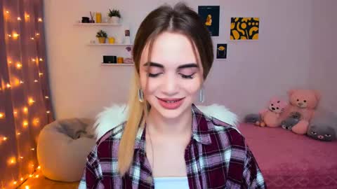 Tessa online show from 01-11-25, 08:32