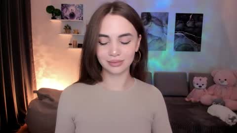 Tessa online show from 04-19-26, 10:12