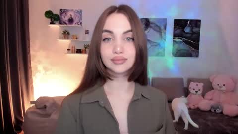 Tessa online show from 04-21-26, 02:26