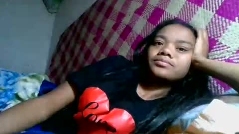 Snapshot of mellinah430167 chatting on 07-24-26, 06:50 mellinah430167 online show from 07-24-26, 06:50