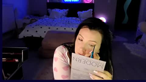 MellisaAngel online show from 05-16-26, 08:00