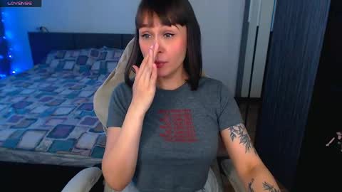 Mel online show from 04-21-26, 10:43