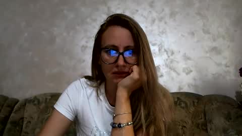 Melly online show from 07-24-26, 08:56