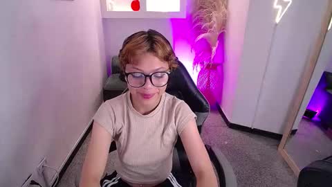 melody701583as online show from 02-21-26, 12:39