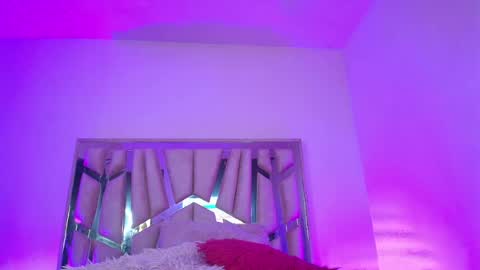 Snapshot of melody__77 chatting on 07-23-26, 08:40 online show from 07-23-26, 08:40