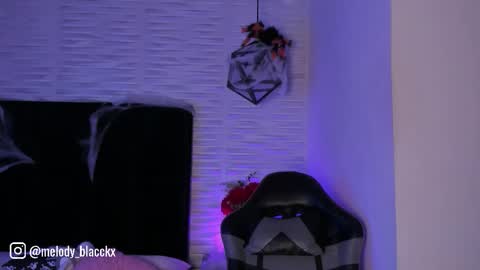 Melody online show from 10-23-25, 10:08