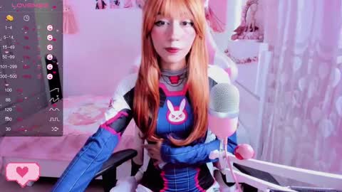 Snapshot of melody_e00 chatting on 12-08-24, 10:14 Elizabeth online show from 12-08-24, 10:14