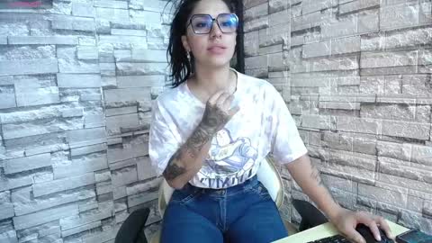 MELODY  HILS online show from 01-25-25, 01:08