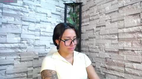 MELODY  HILS online show from 02-04-25, 06:38