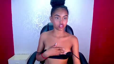 Snapshot of melody_stan chatting on 12-10-24, 05:11 I AM MELODY online show from 12-10-24, 05:11