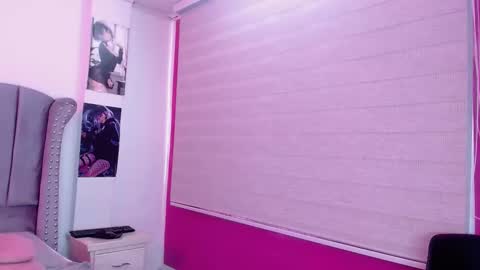 melody online show from 09-23-25, 08:12