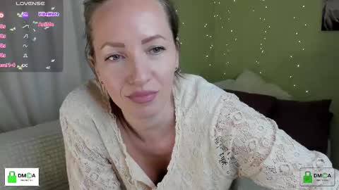 Snapshot of melodyys chatting on 11-23-25, 06:30 Melody My schedule this week Wednesday Thursday Sunday online show from 11-23-25, 06:30