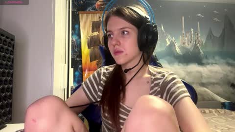 Hi Im Aria 18 years old online show from 02-23-26, 04:37