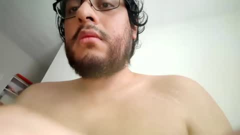 Snapshot of meltingdab chatting on 07-19-26, 04:22 meltingdab online show from 07-19-26, 04:22