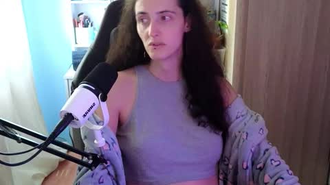 Snapshot of memisecrets chatting on 10-30-25, 03:46 Megumi Aina online show from 10-30-25, 03:46