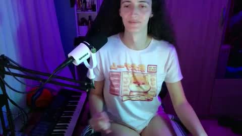 Snapshot of memisecrets chatting on 11-28-25, 05:37 Megumi Aina online show from 11-28-25, 05:37