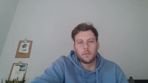 Snapshot of memo20cm chatting on 12-30-24, 11:37 memo20cm online show from 12-30-24, 11:37