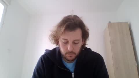 Snapshot of memo20cm chatting on 12-05-25, 12:47 memo20cm online show from 12-05-25, 12:47