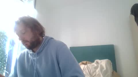 Snapshot of memo20cm chatting on 12-18-25, 11:16 memo20cm online show from 12-18-25, 11:16