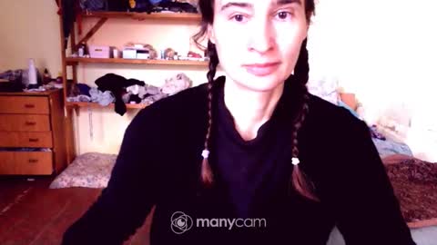 Snapshot of memorningdew chatting on 09-27-25, 06:18 Yummygirl online show from 09-27-25, 06:18