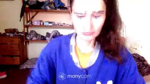 Snapshot of memorningdew chatting on 10-27-25, 05:44 Yummygirl online show from 10-27-25, 05:44