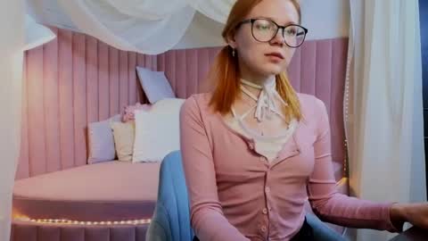 memymee_ online show from 06-10-26, 01:28