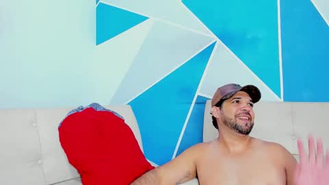 alexis chubby and jose online show from 01-31-25, 02:39