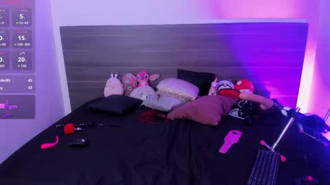  CRISTAL  online show from 04-28-26, 02:27