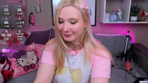 MeowkaKitty online show from 01-27-25, 08:07