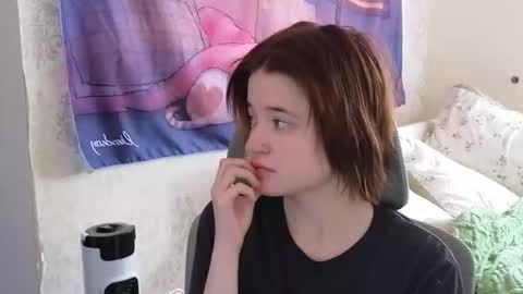 meowme online show from 10-07-25, 07:05