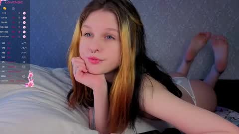 Snapshot of meowli chatting on 04-01-26, 10:49 meowli online show from 04-01-26, 10:49